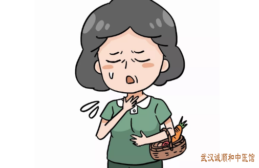 武汉香港路有个调理耳鼻喉科中医门诊：中年女性咽喉肿痛伴有口干口黏小便频黄怎么调？